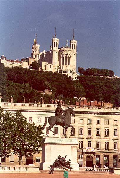 Place Bellecour in Lyon