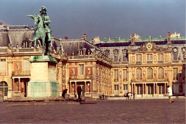Versailles